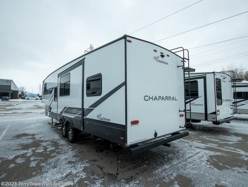 New 2022 Coachmen Chaparral Lite 274BH available in Grand Rapids, Michigan