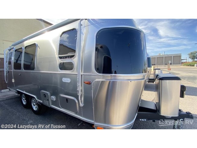 2024 Airstream Flying Cloud 23 FB - New Travel Trailer For Sale by Lazydays RV of Tucson in Tucson, Arizona