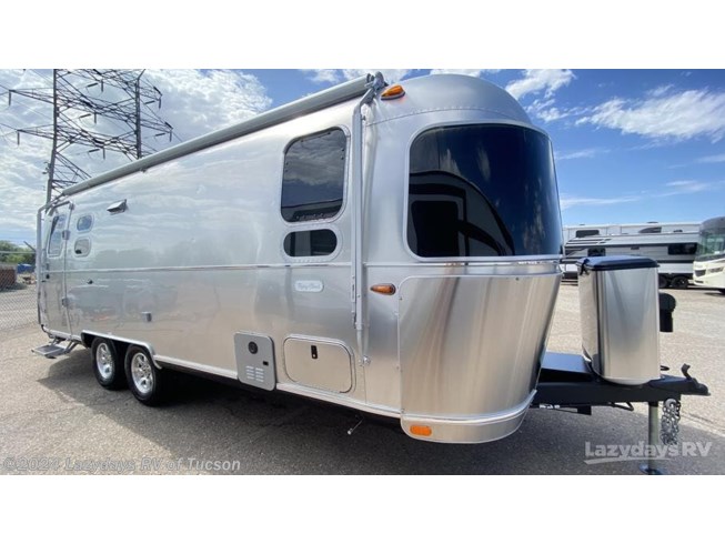 2024 Airstream Flying Cloud 25FB Twin - New Travel Trailer For Sale by Lazydays RV of Tucson in Tucson, Arizona