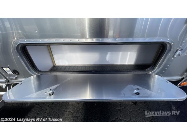 2024 Airstream Flying Cloud 30FB Bunk - New Travel Trailer For Sale by Lazydays RV of Tucson in Tucson, Arizona