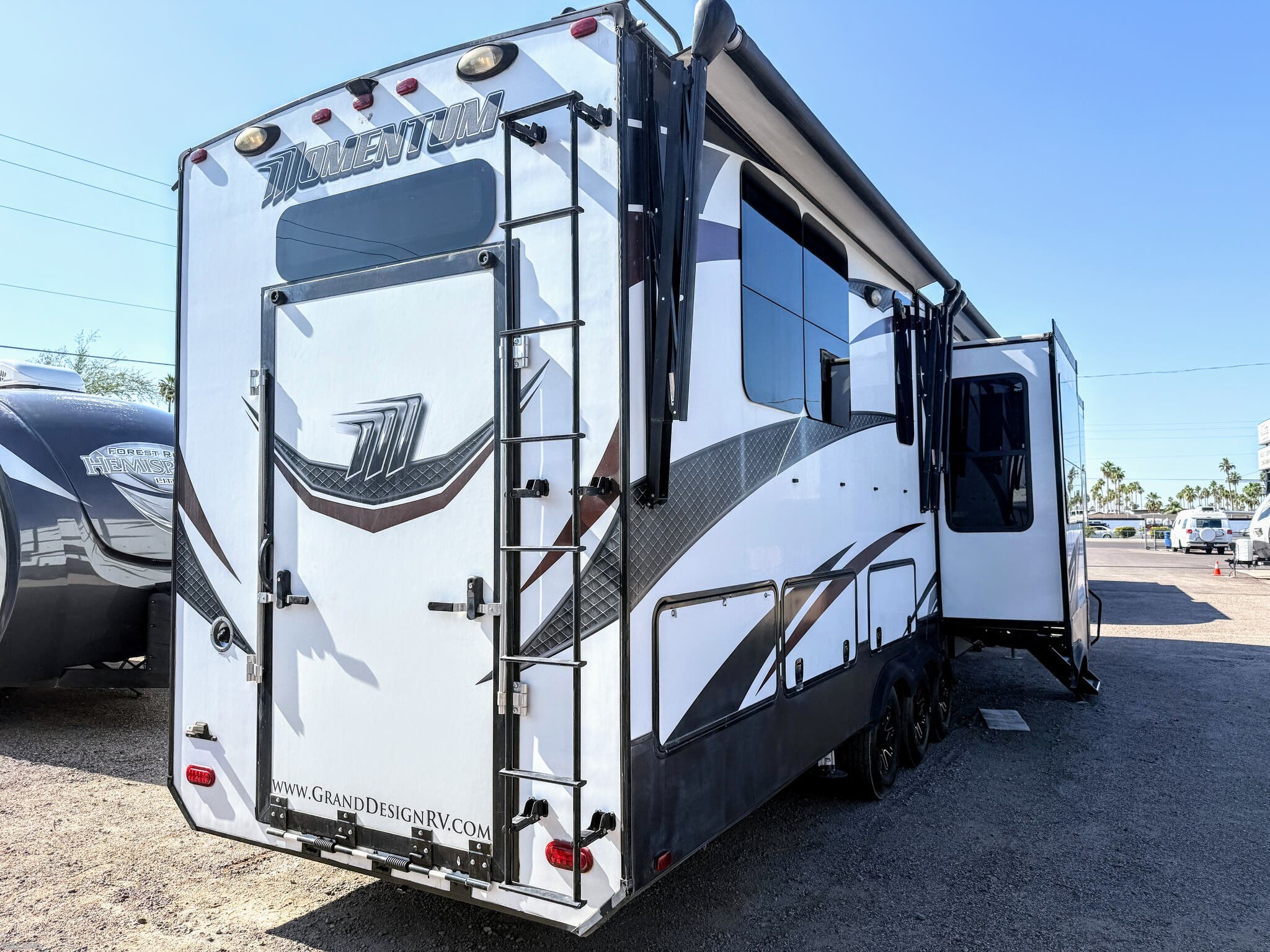 Used 2016 Grand Design Momentum 376TH available in Mesa, Arizona