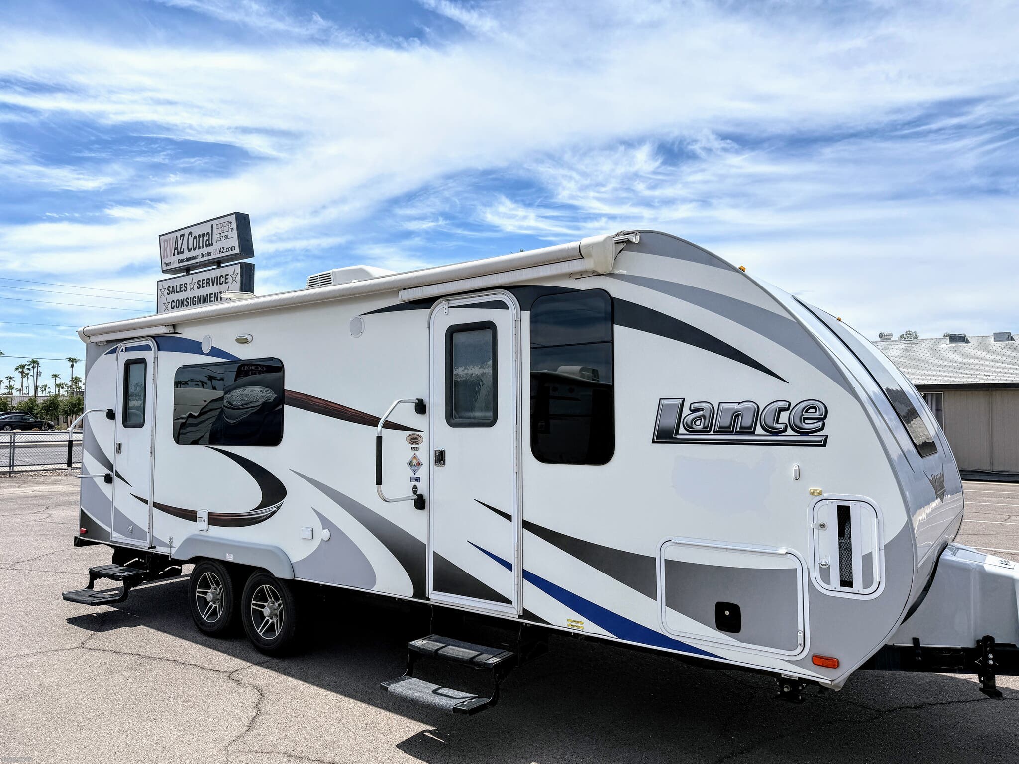 Contact us now about this 2017 Lance TT ! 2017 TT by Lance from RV AZ Corral in Mesa, Arizona