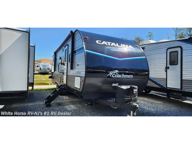 New 2023 Coachmen Catalina Legacy Edition 293QBCK available in Egg Harbor City, New Jersey