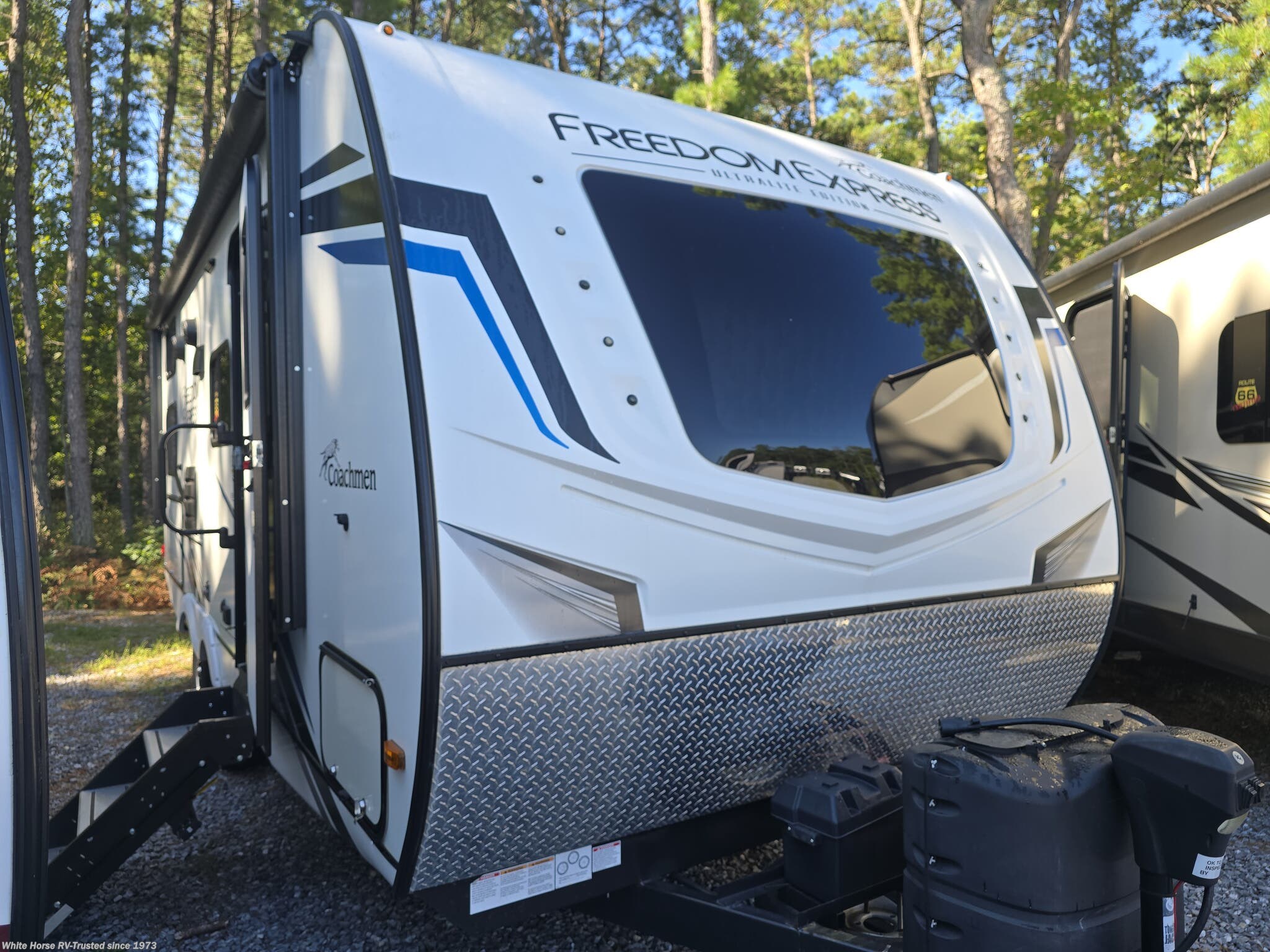 Email now about this 2022 Coachmen Freedom Express Ultra Lite 238BHS! Used 2022 Coachmen Freedom Express Ultra Lite 238BHS available in Egg Harbor City, New Jersey