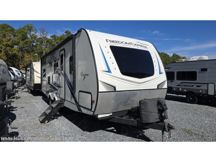 Email now about this 2021 Coachmen Freedom Express Ultra Lite 257BHS! Used 2021 Coachmen Freedom Express Ultra Lite 257BHS available in Egg Harbor City, New Jersey