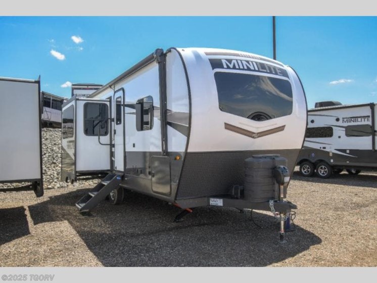 Email now about this 2025 Forest River Rockwood Mini Lite 2518S! New 2025 Forest River Rockwood Mini Lite 2518S available in Greeley, Colorado