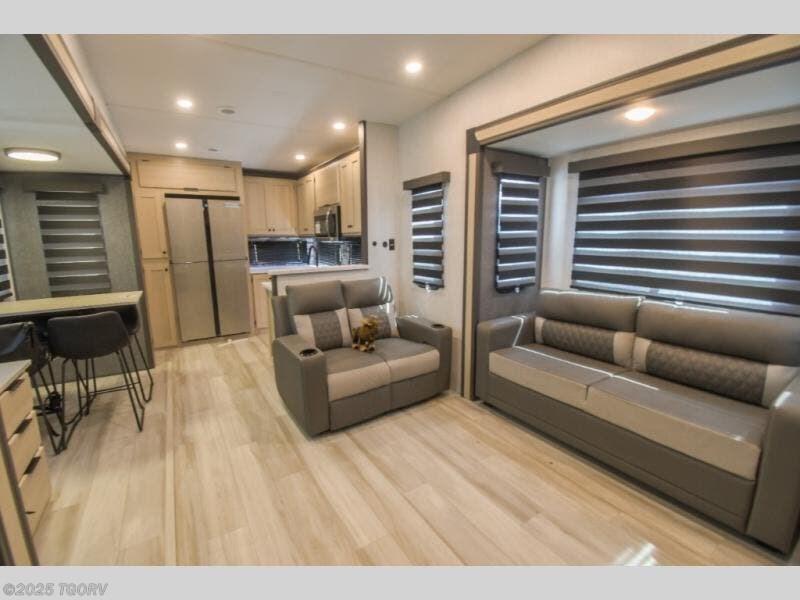 Contact us now about this 2025 Forest River Cardinal 33CHEF! 2025 Cardinal 33CHEF by Forest River from TGORV in Greeley, Colorado