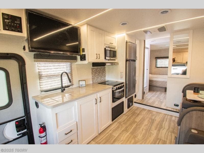 New 2026 Gulf Stream Conquest 6320D available in Greeley, Colorado