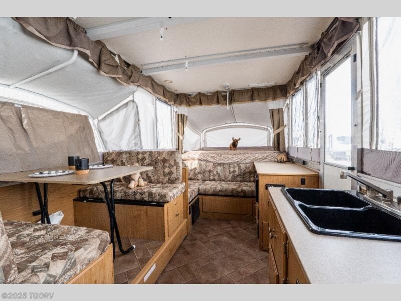 Used 2010 Fleetwood Coleman niagara 4433 available in Greeley, Colorado