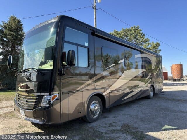 Email now about this 2019 Newmar Ventana LE 3709 (in Shickley, NE)! Used 2019 Newmar Ventana LE 3709 (in Shickley, NE) available in Salisbury, Maryland