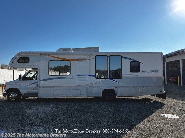 Contact us now about this 2007 Fleetwood Jamboree 31M! 2007 Jamboree 31M by Fleetwood from The Motorhome Brokers in Salisbury, Maryland