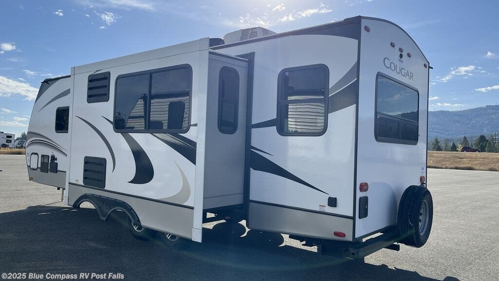 Used 2022 Keystone Cougar Half-Ton 25RDSWE available in Post Falls, Idaho