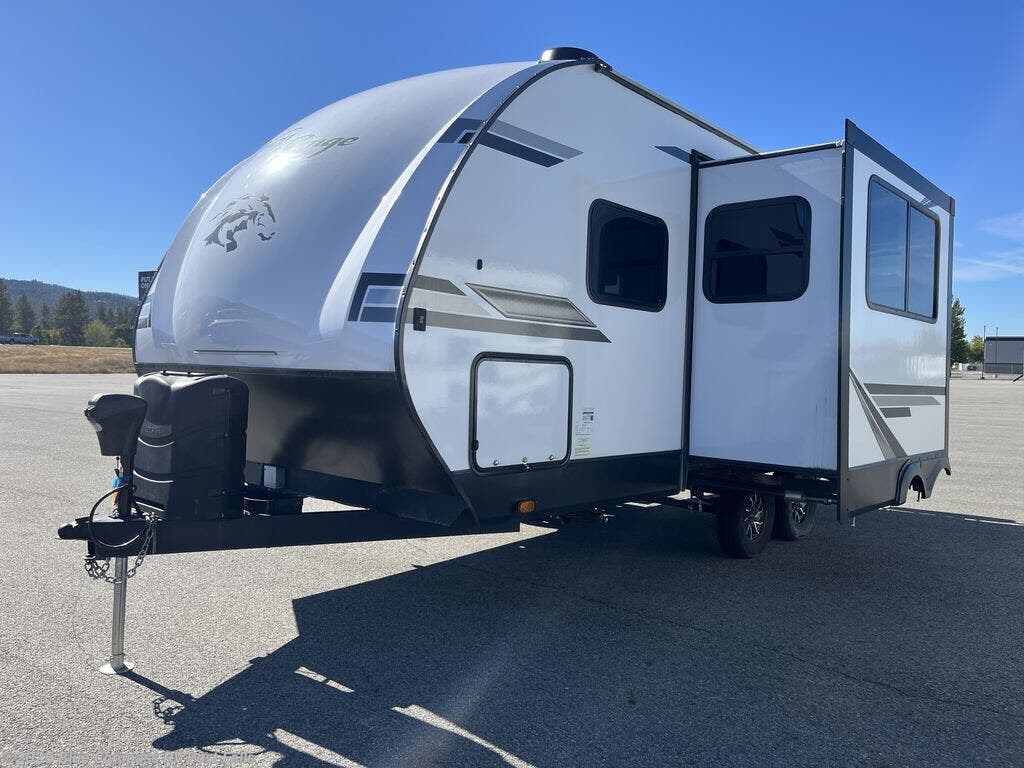 Contact us now about this 2023 Highland Ridge Range Lite 212fb! 2023 Range Lite 212fb by Highland Ridge from Blue Compass RV Post Falls in Post Falls, Idaho