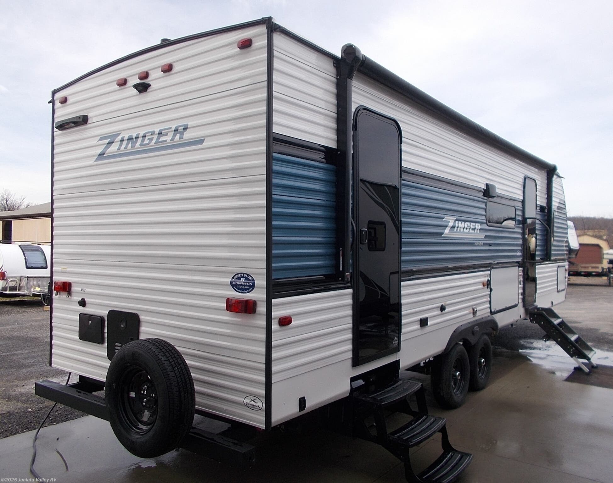 New 2025 CrossRoads Zinger 270BH available in Mifflintown, Pennsylvania