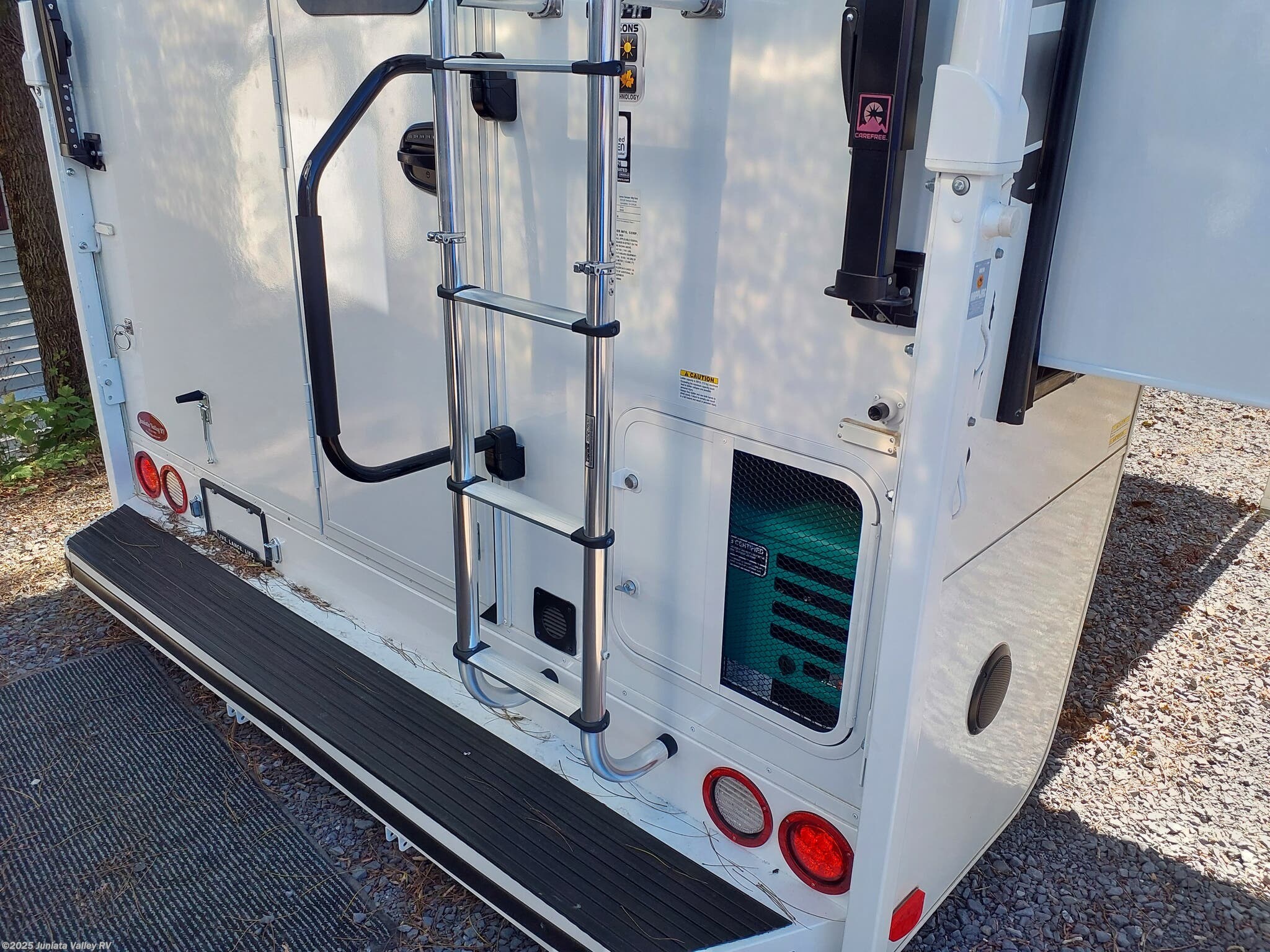 New 2026 Lance TC 855s available in Mifflintown, Pennsylvania