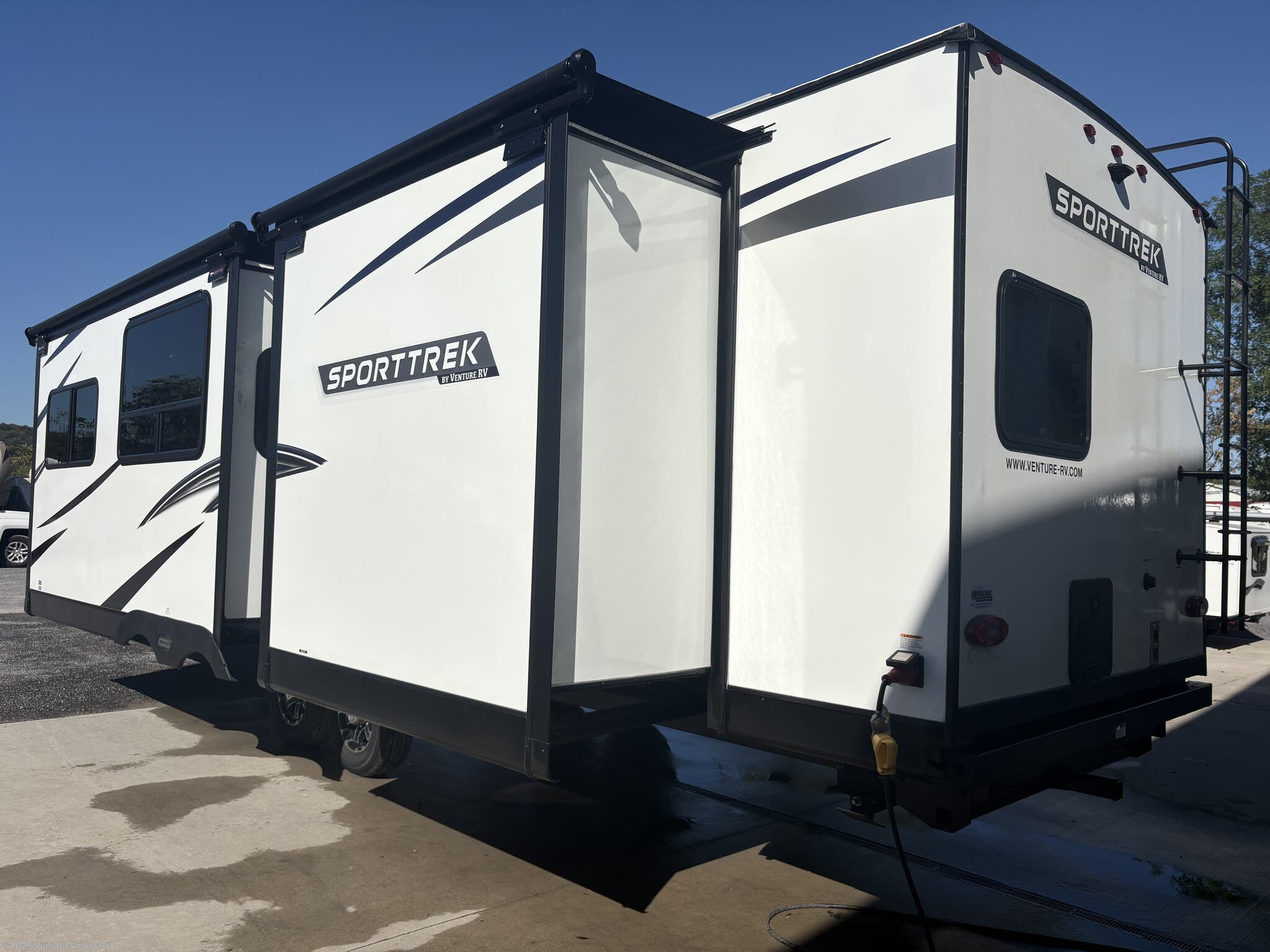 Contact us now about this 2024 Venture RV SportTrek 333VIK! 2024 SportTrek 333VIK by Venture RV from Juniata Valley RV in Mifflintown, Pennsylvania