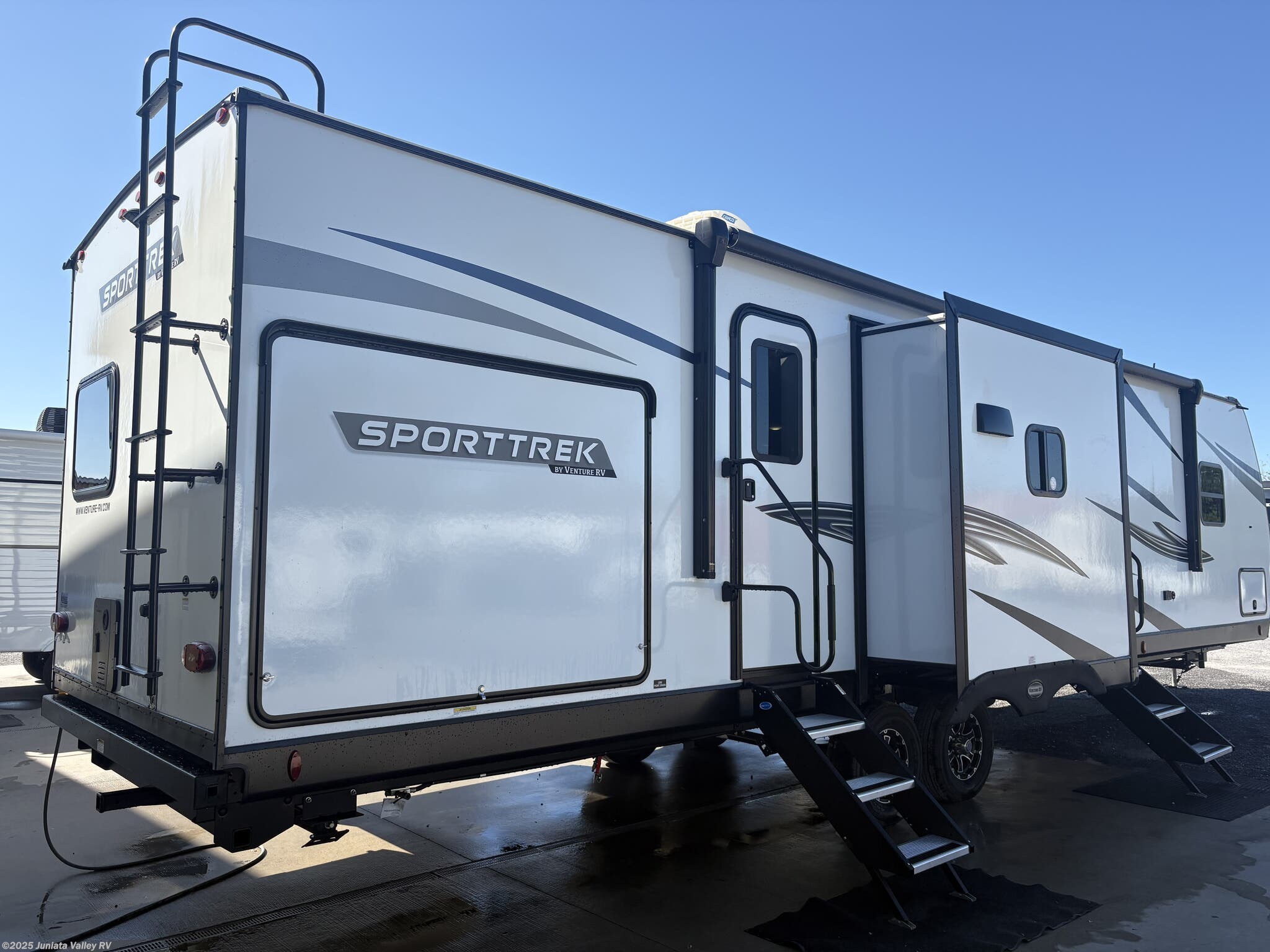 Used 2024 Venture RV SportTrek 333VIK available in Mifflintown, Pennsylvania