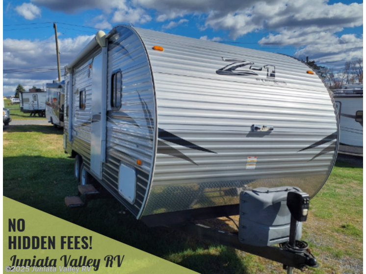 Email now about this 2016 CrossRoads Zinger 211RD! Used 2016 CrossRoads Zinger 211RD available in Mifflintown, Pennsylvania