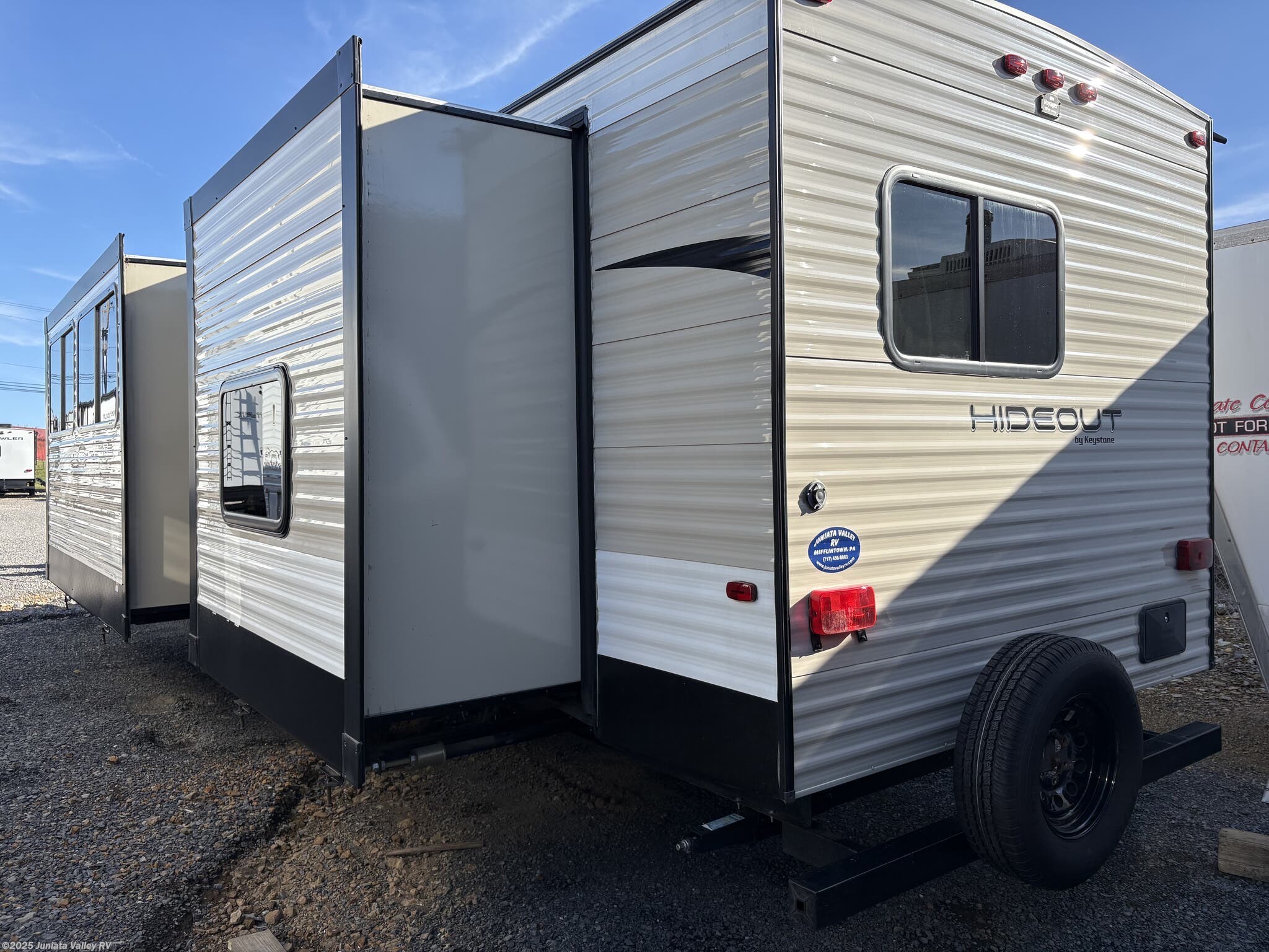 Used 2019 Keystone Hideout 318LHS available in Mifflintown, Pennsylvania