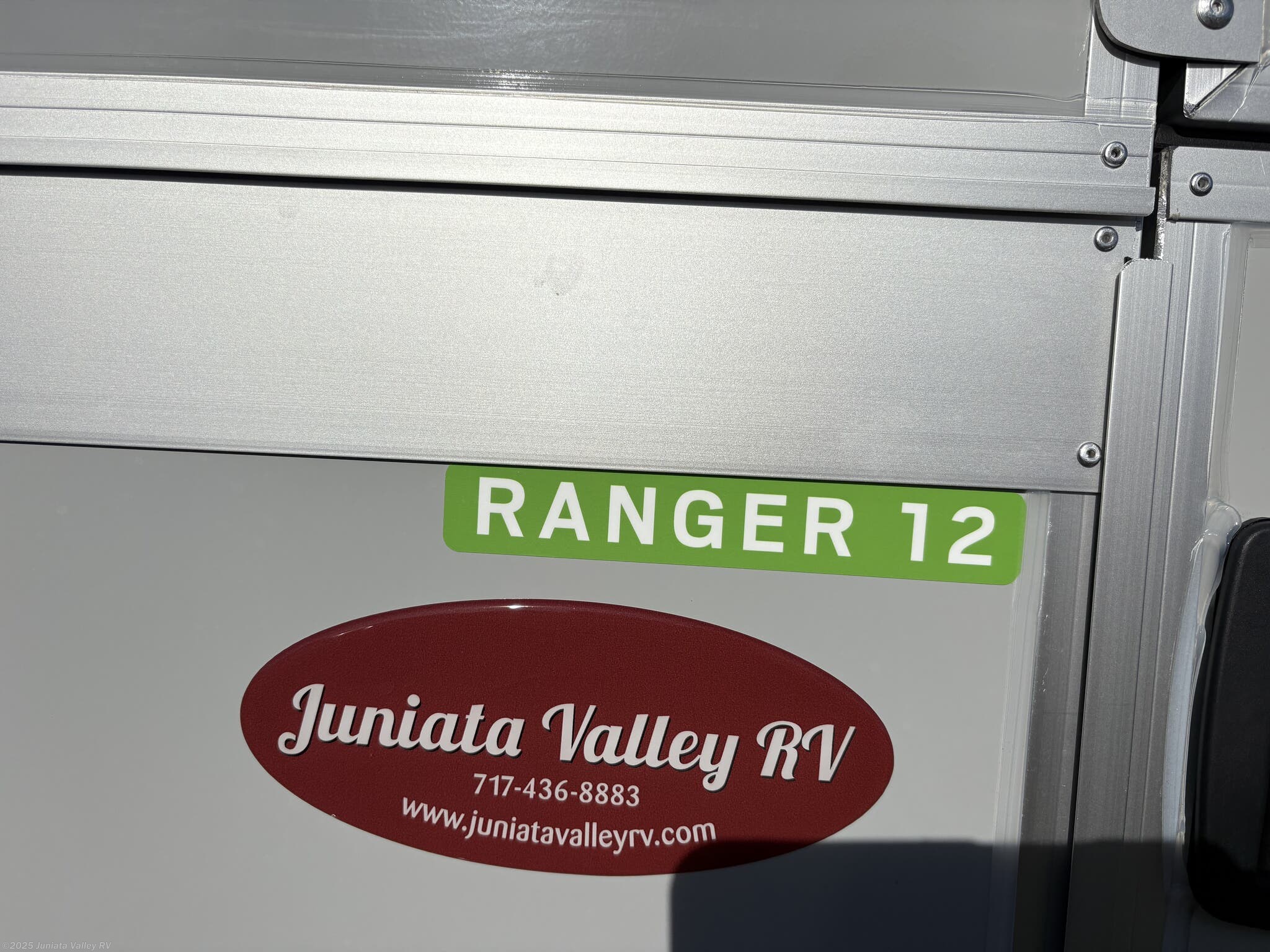 Call now about this 2026 Aliner Ranger 12 ! 2026 Aliner Ranger 12 - New Popup For Sale by Juniata Valley RV in Mifflintown, Pennsylvania features Detachable Power Cord, Sofa Bed, Kitchen Sink, Hitch, Power Roof Vent