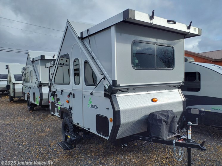 Email now about this 2026 Aliner Classic Base! New 2026 Aliner Classic Base available in Mifflintown, Pennsylvania