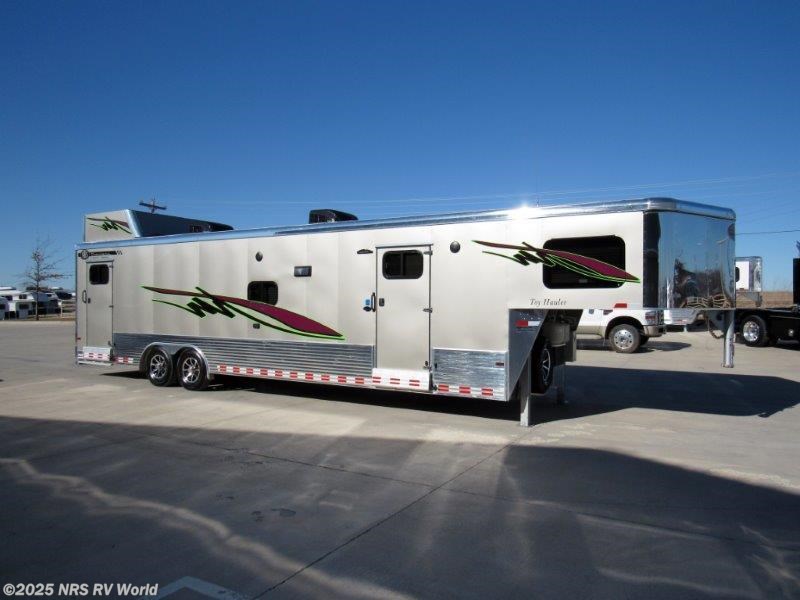 Used Sundowner Toy Hauler Campers trailers for sale in Texas