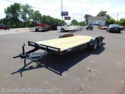 2017 Diamond C CAR HAULER - WOOD FLOOR RC18X83 2017 Diamond C CAR HAULER - WOOD FLOOR RC18X83