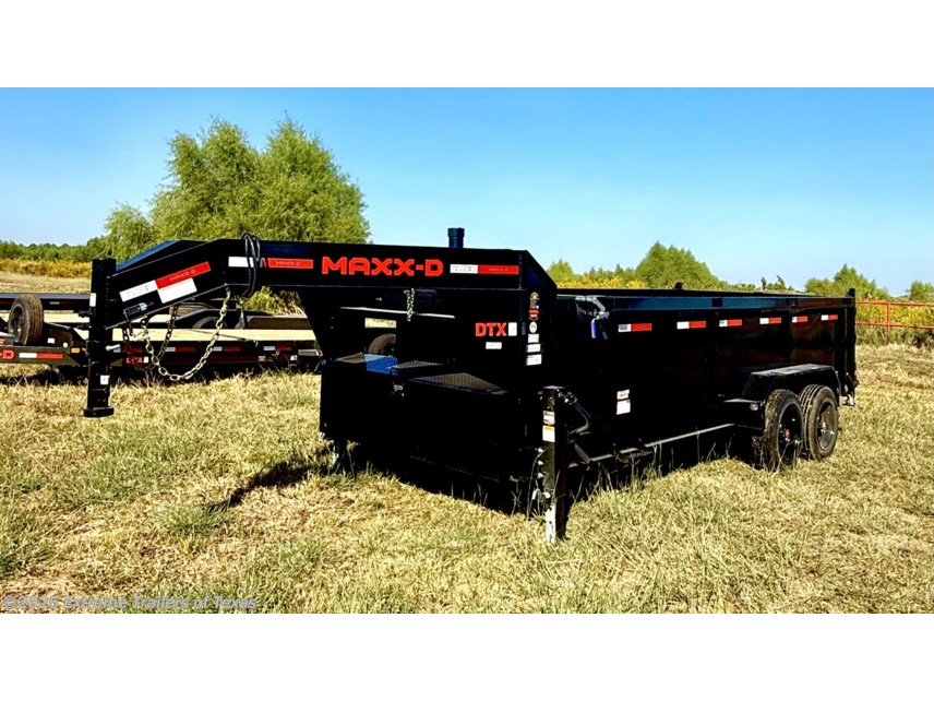 New 2026 MAXX-D DTX Telescoping Dump Trailer 83X16 available in Baytown, Texas