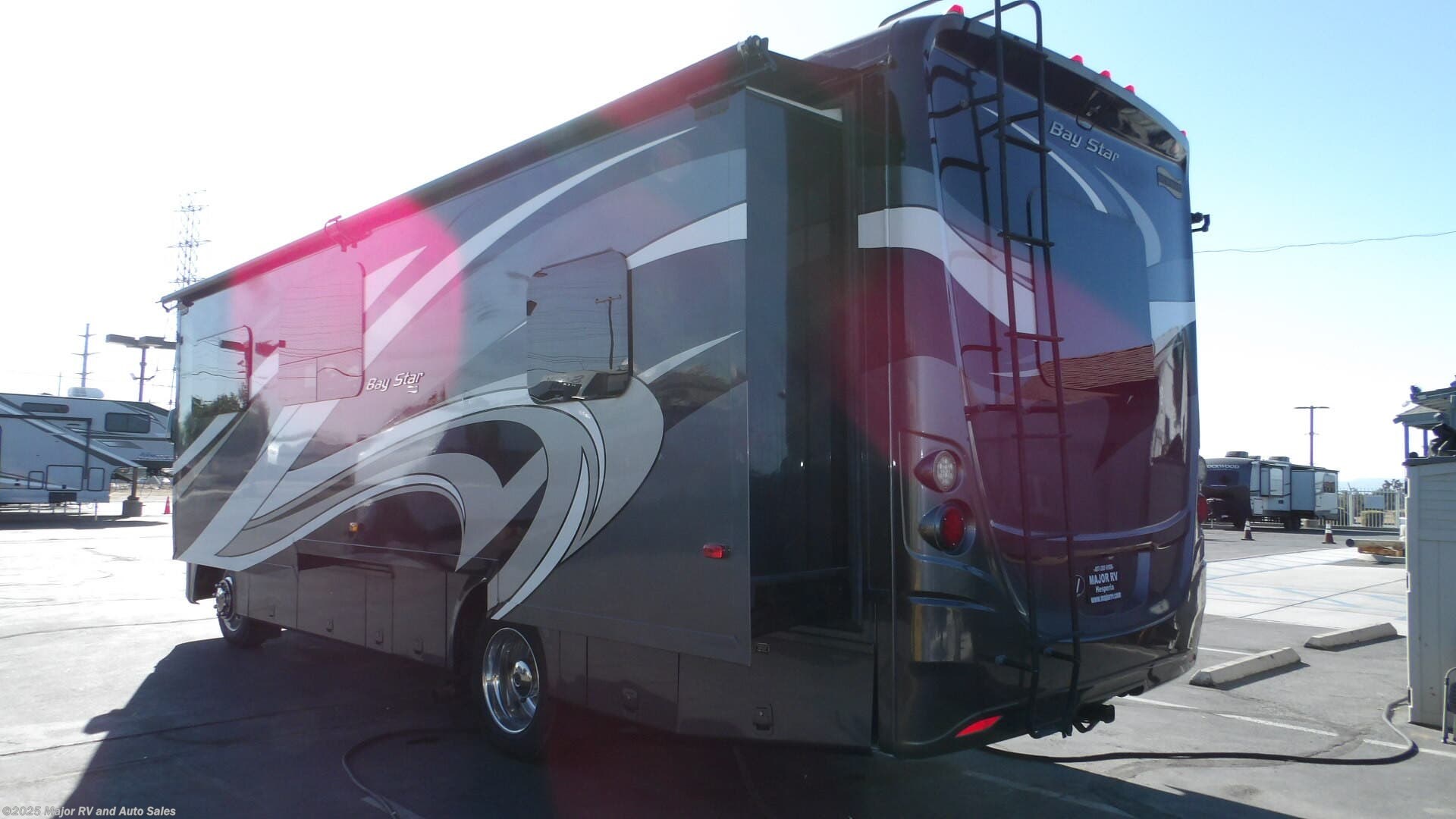 Used 2015 Newmar Bay Star 2903 available in Hesperia, California