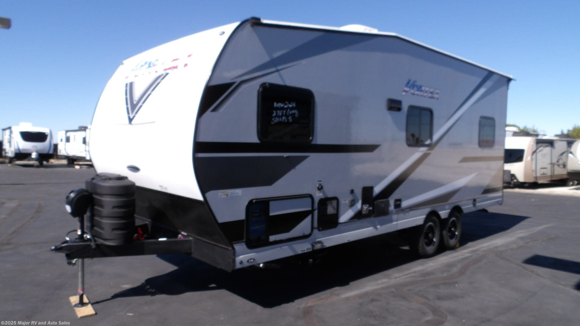 Contact us now about this 2026 Genesis Supreme Vortex 2015SSXL, 4500 WATT GENERATOR, 400 WATTS OF SOLAR,! 2026 Vortex 2015SSXL, 4500 WATT GENERATOR, 400 WATTS OF SOLAR, by Genesis Supreme from Major RV and Auto Sales in Hesperia, California