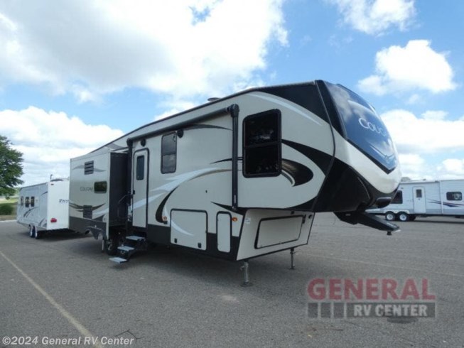 Used 2018 Keystone Cougar 310RLS available in North Canton, Ohio