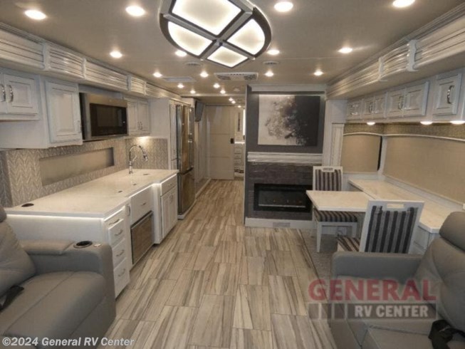 2024 Endeavor 38W by Holiday Rambler from General RV Center in North Canton, Ohio