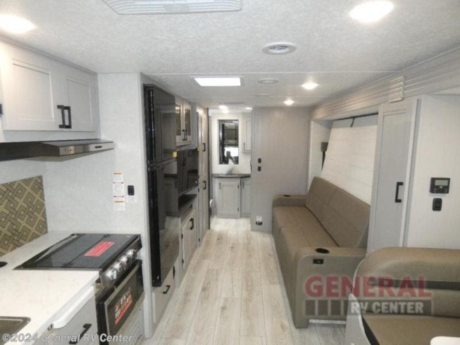 2025 Freelander 26MB by Coachmen from General RV Center in North Canton, Ohio