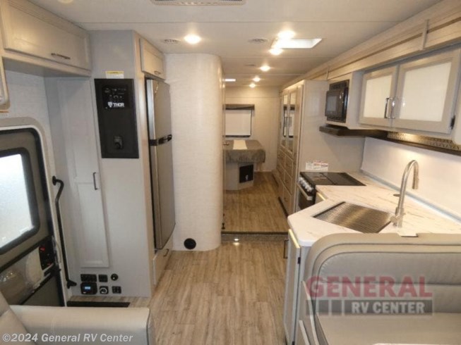 2024 Quantum SE SE31 Ford by Thor Motor Coach from General RV Center in North Canton, Ohio