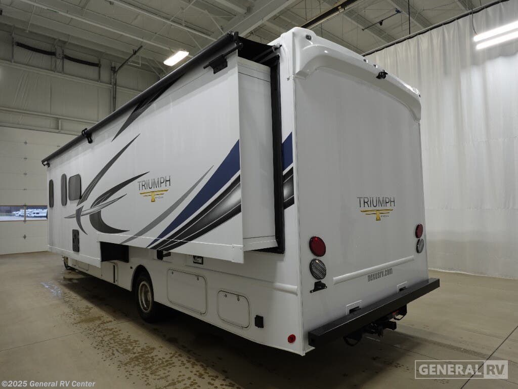 New 2026 Nexus Triumph 30T available in North Canton, Ohio