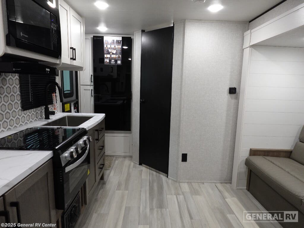 Call now about this 2025 Highland Ridge Open Range 20FBS! 2025 Highland Ridge Open Range 20FBS - New Travel Trailer For Sale by General RV Center in North Canton, Ohio
