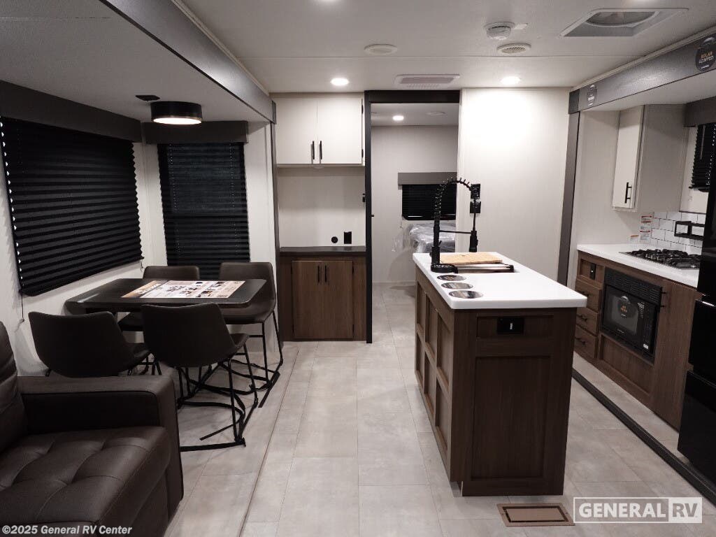 Call now about this 2026 Prime Time LaCrosse 3510DB! 2026 Prime Time LaCrosse 3510DB - New Travel Trailer For Sale by General RV Center in North Canton, Ohio