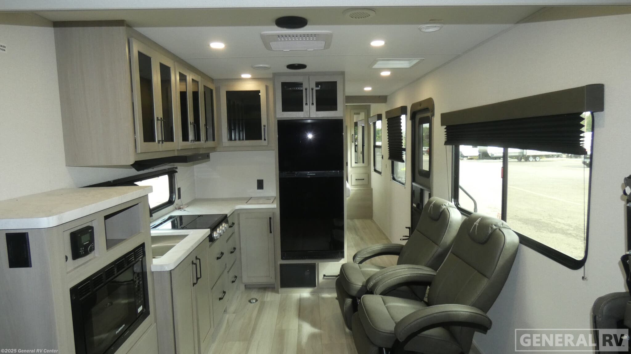Contact us now about this 2026 Grand Design Momentum 27MAV! 2026 Momentum 27MAV by Grand Design from General RV Center in North Canton, Ohio