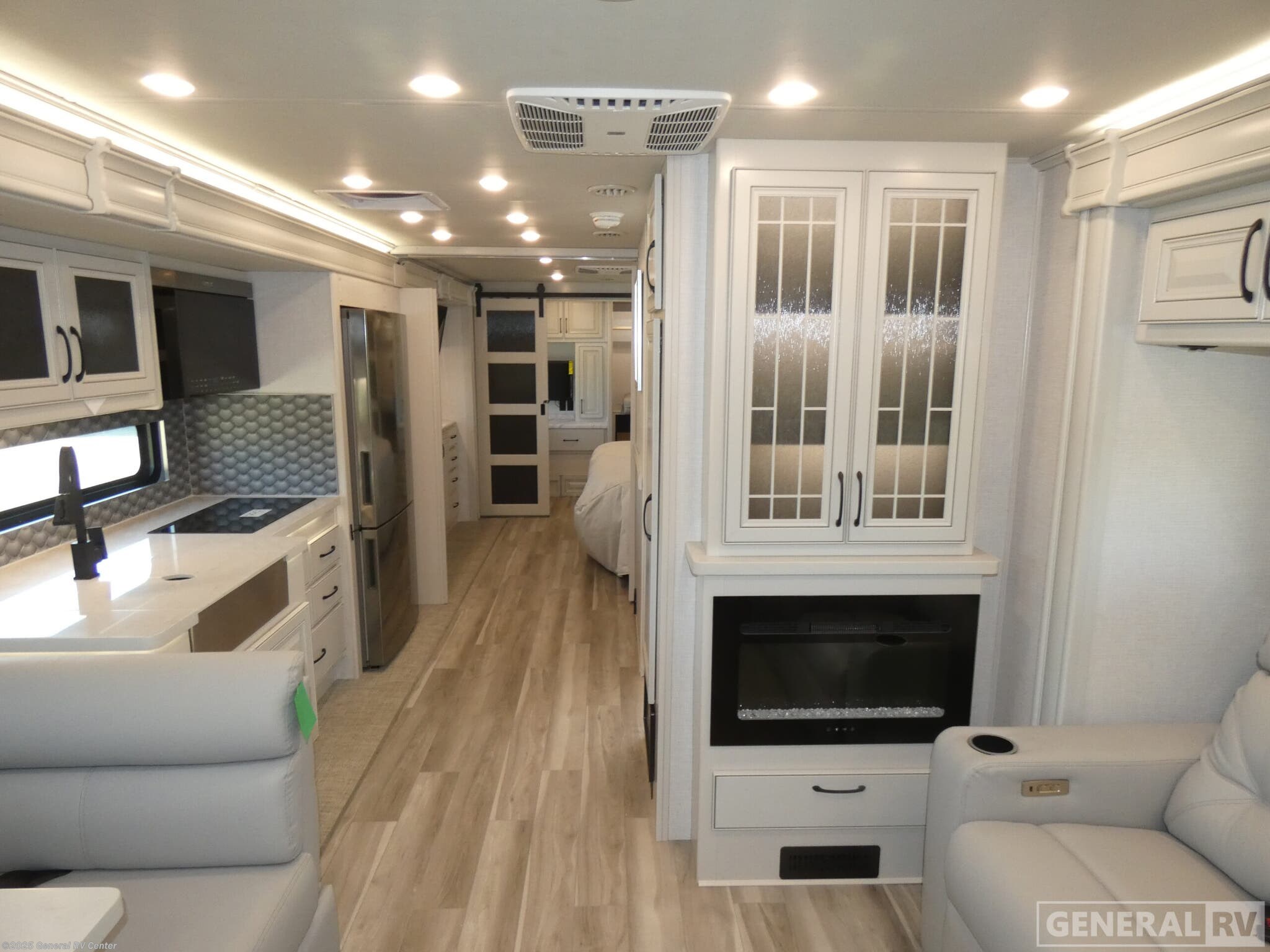 Call now about this 2026 Fleetwood Frontier 38RT! 2026 Fleetwood Frontier 38RT - New Class A For Sale by General RV Center in North Canton, Ohio