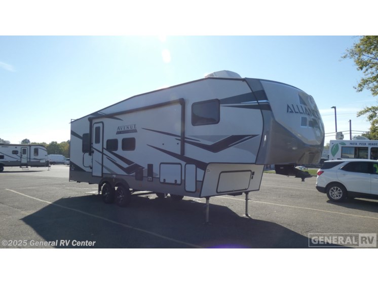 Email now about this 2023 Alliance RV Avenue 28BH-1SL! Used 2023 Alliance RV Avenue 28BH-1SL available in North Canton, Ohio