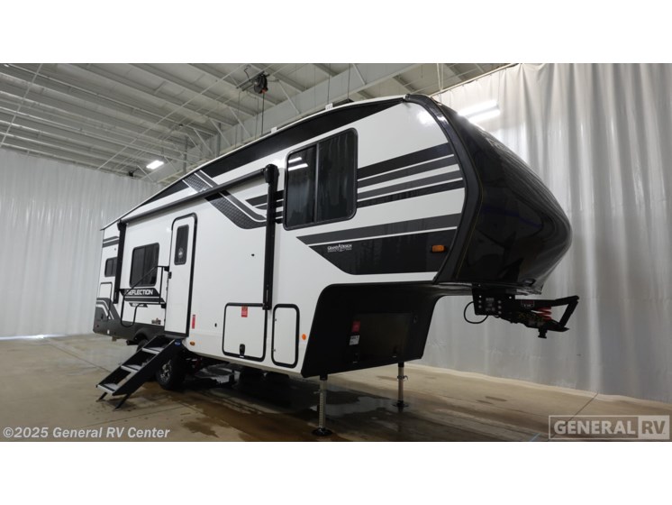 Email now about this 2026 Grand Design Reflection 250ML! New 2026 Grand Design Reflection 250ML available in North Canton, Ohio