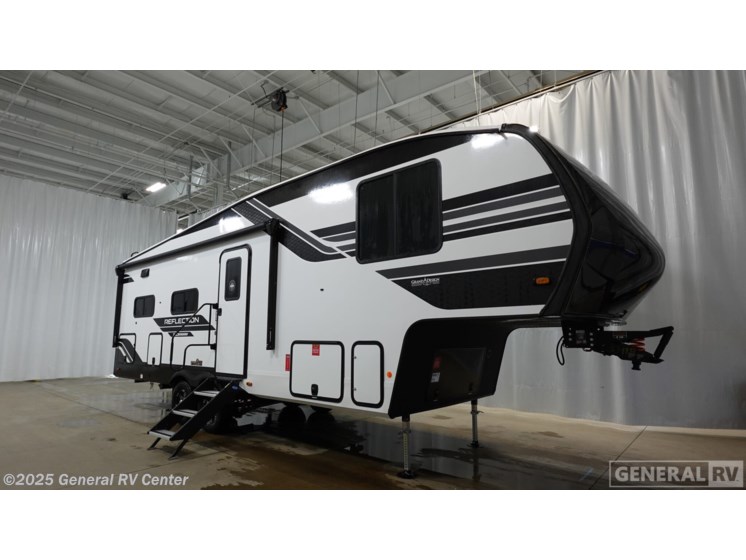 Email now about this 2026 Grand Design Reflection 270BN! New 2026 Grand Design Reflection 270BN available in North Canton, Ohio