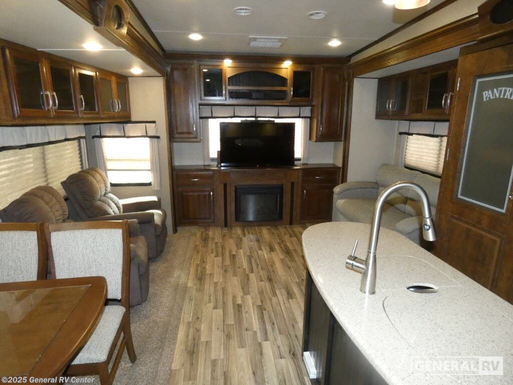 Call now about this 2014 Grand Design Solitude 305RE! 2014 Grand Design Solitude 305RE - Used Fifth Wheel For Sale by General RV Center in North Canton, Ohio