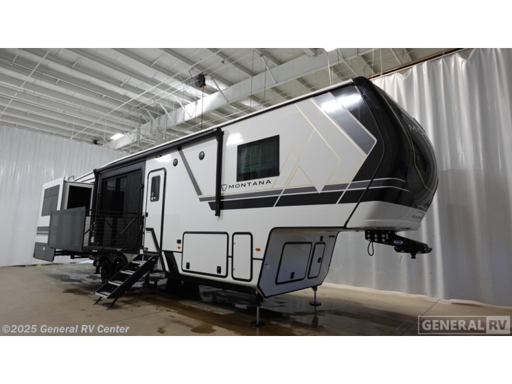 Email now about this 2026 Keystone Montana 3532SP! New 2026 Keystone Montana 3532SP available in North Canton, Ohio