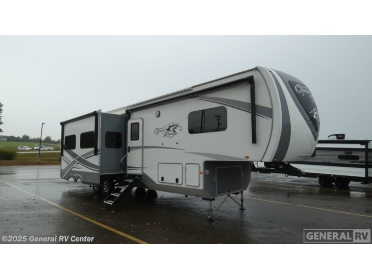 Email now about this 2020 Highland Ridge Open Range 374BH! Used 2020 Highland Ridge Open Range 374BH available in North Canton, Ohio