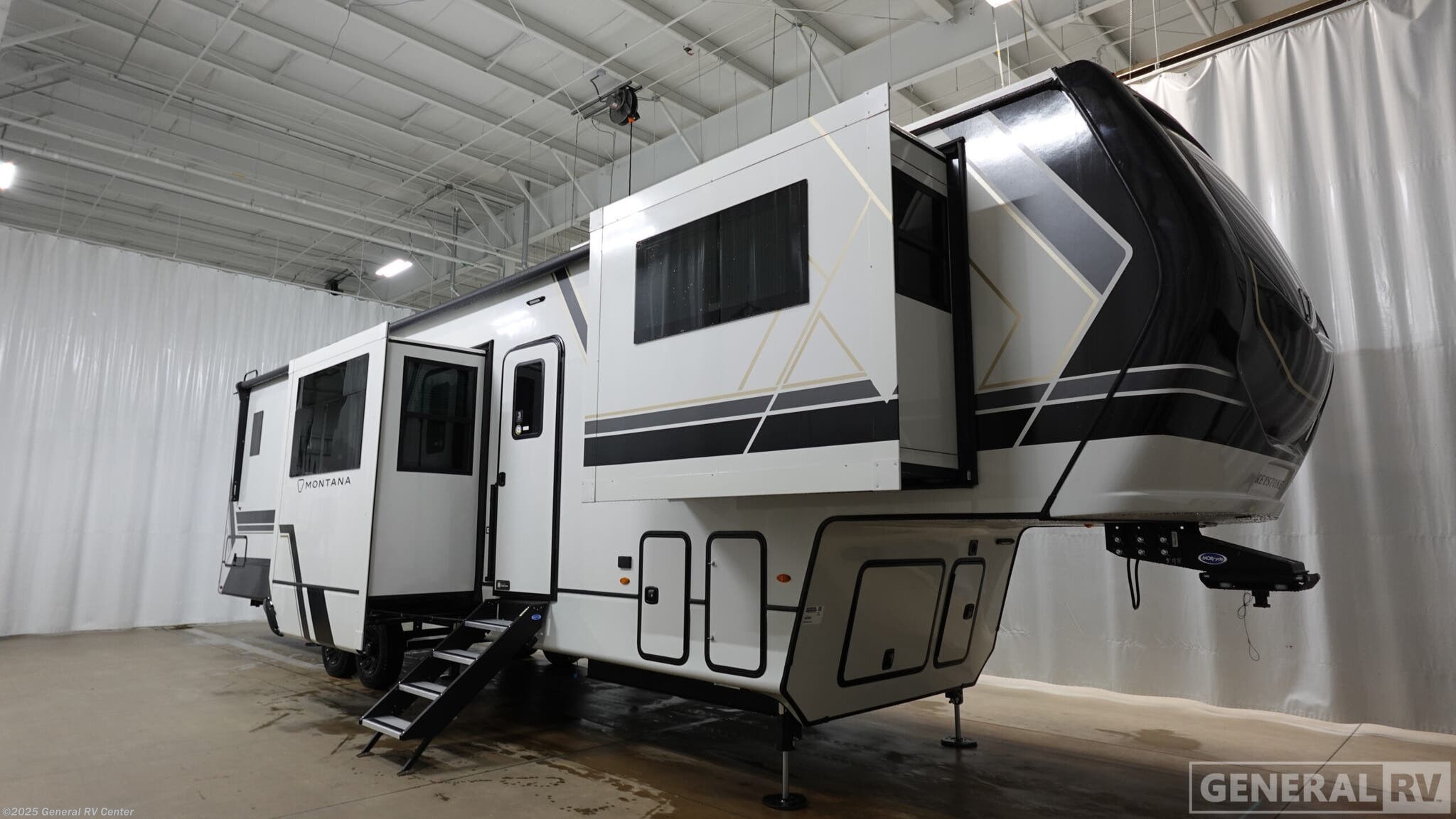 Email now about this 2026 Keystone Montana 3761FL! New 2026 Keystone Montana 3761FL available in North Canton, Ohio