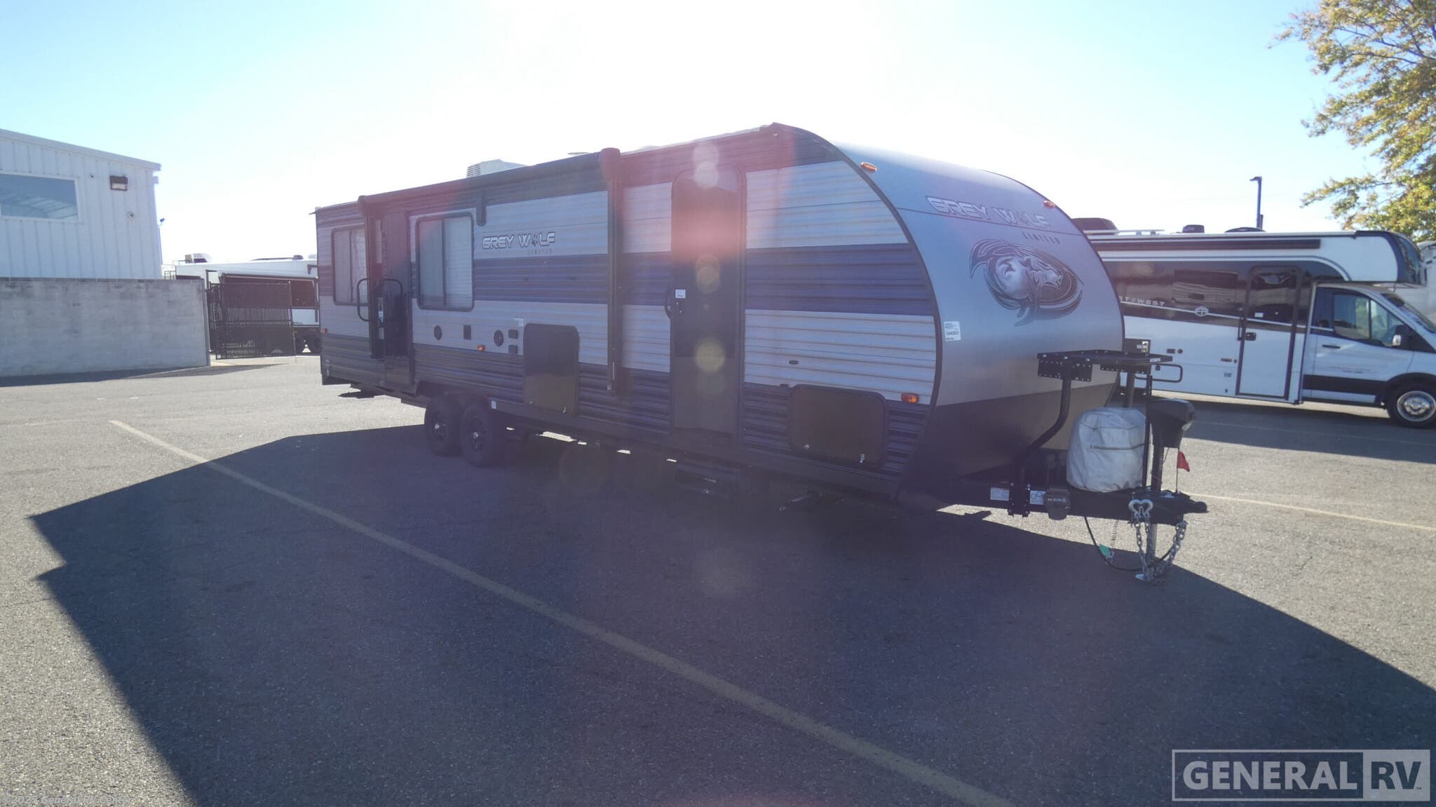 Email now about this 2021 Forest River Cherokee 26MBRR! Used 2021 Forest River Cherokee 26MBRR available in North Canton, Ohio