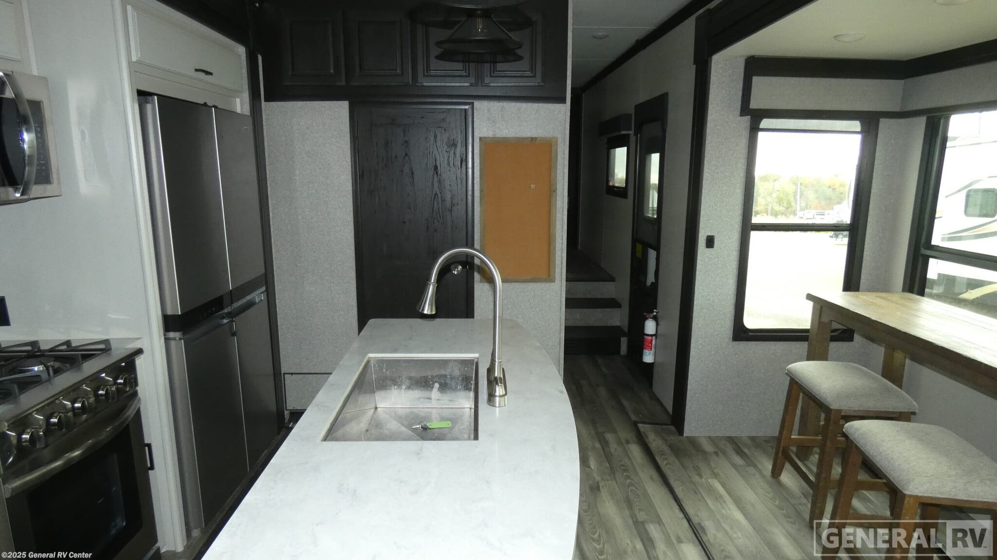 Used 2022 Highland Ridge Open Range 371MBH available in North Canton, Ohio