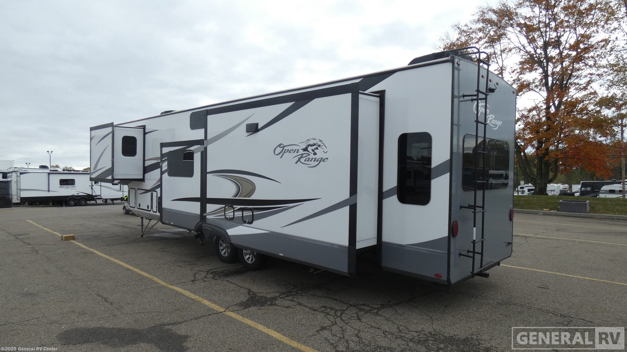 Contact us now about this 2022 Highland Ridge Open Range 371MBH! 2022 Open Range 371MBH by Highland Ridge from General RV Center in North Canton, Ohio