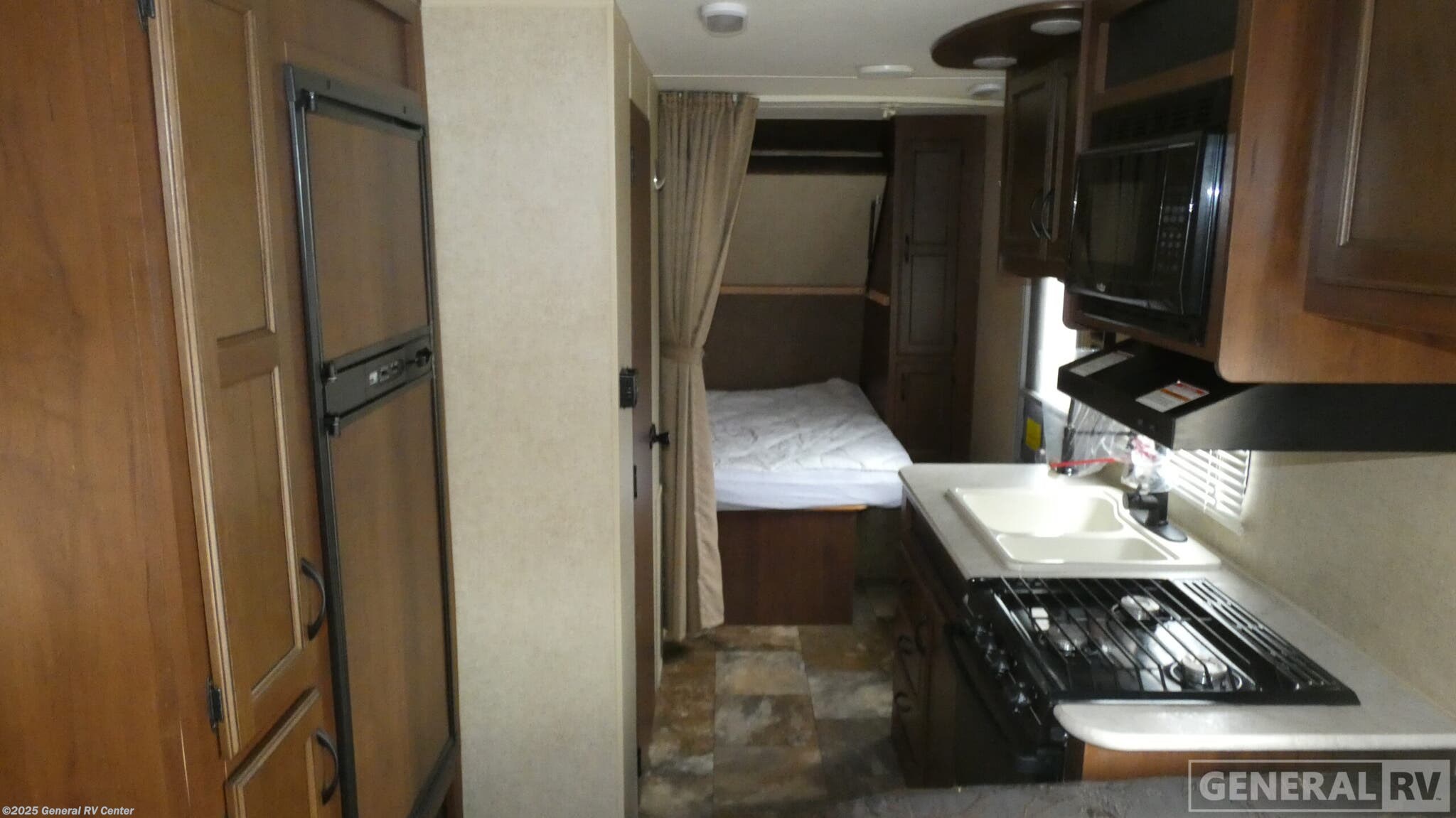 Used 2014 Jayco Jay Flight Swift 198RD available in North Canton, Ohio